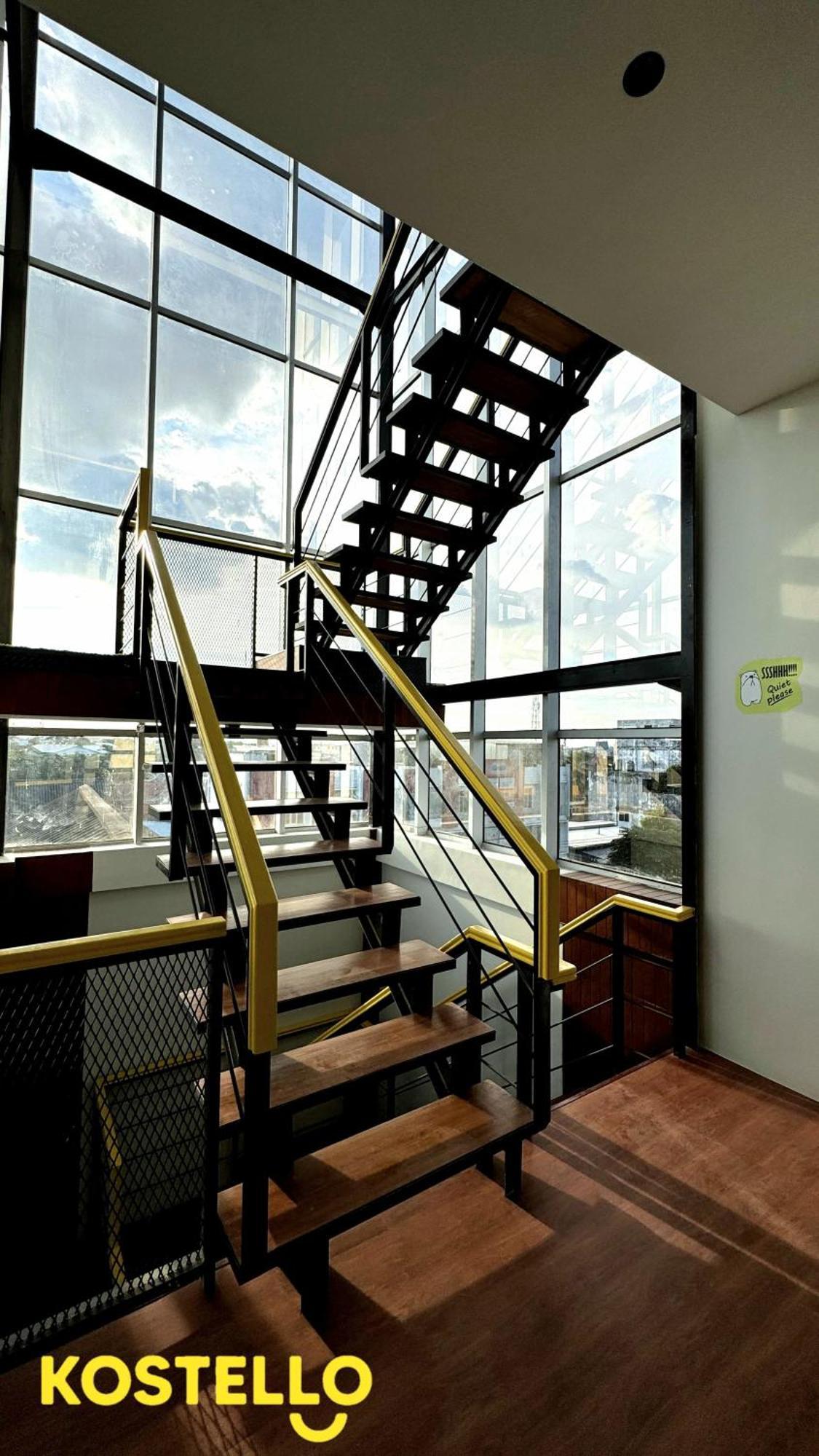 Kostello Rajawali Palembang Exterior foto